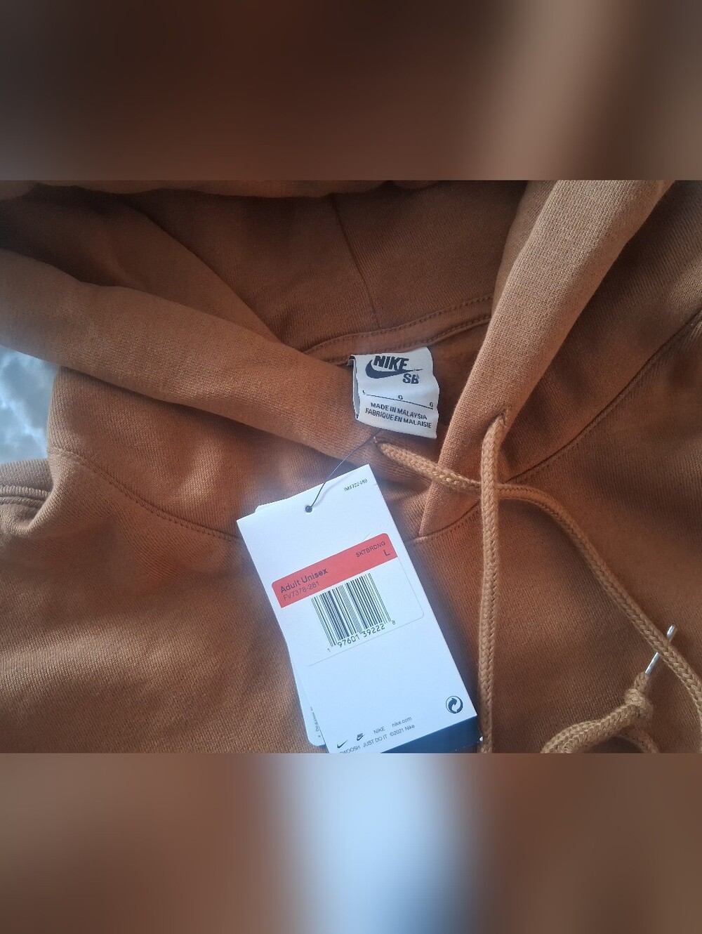 Nike SB Brown/Tan Pullover Hoodie with Black WRECKING BAR Swoosh - Picture 2 of 3